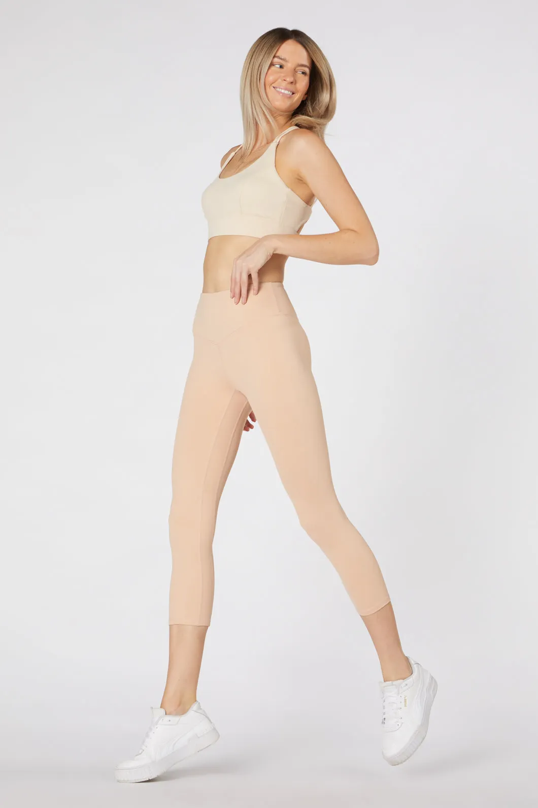 Basics 3/4 Legging