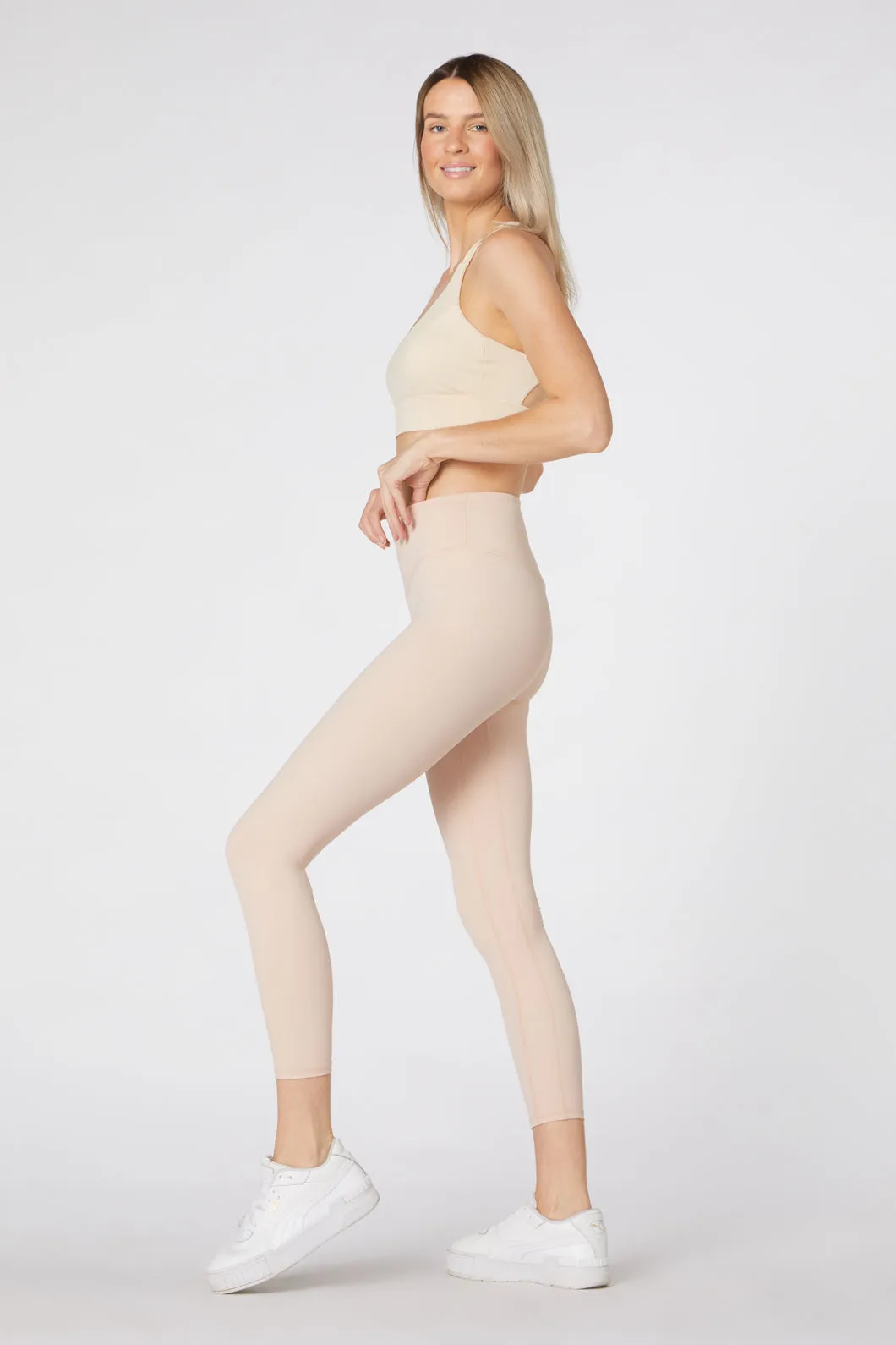 Basics 3/4 Legging