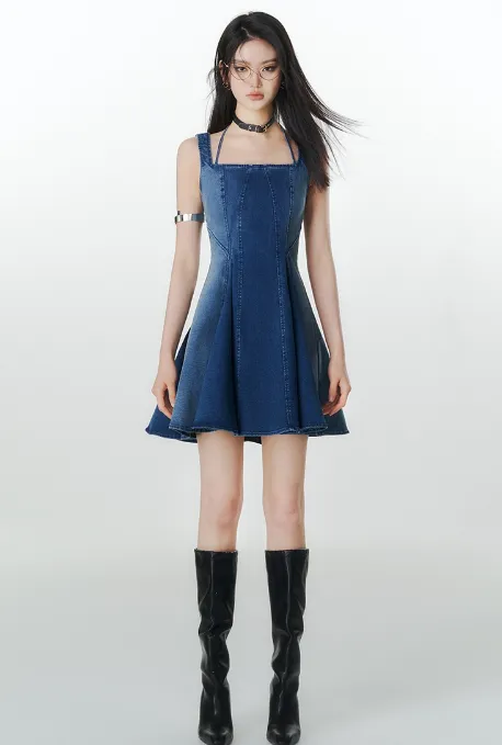 Halter Neck Pleated Denim Dress