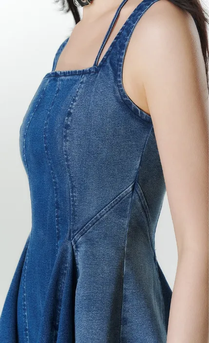 Halter Neck Pleated Denim Dress