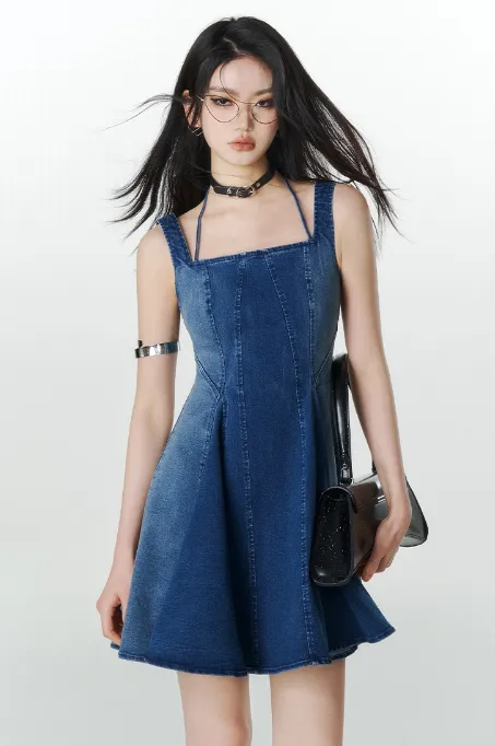 Halter Neck Pleated Denim Dress