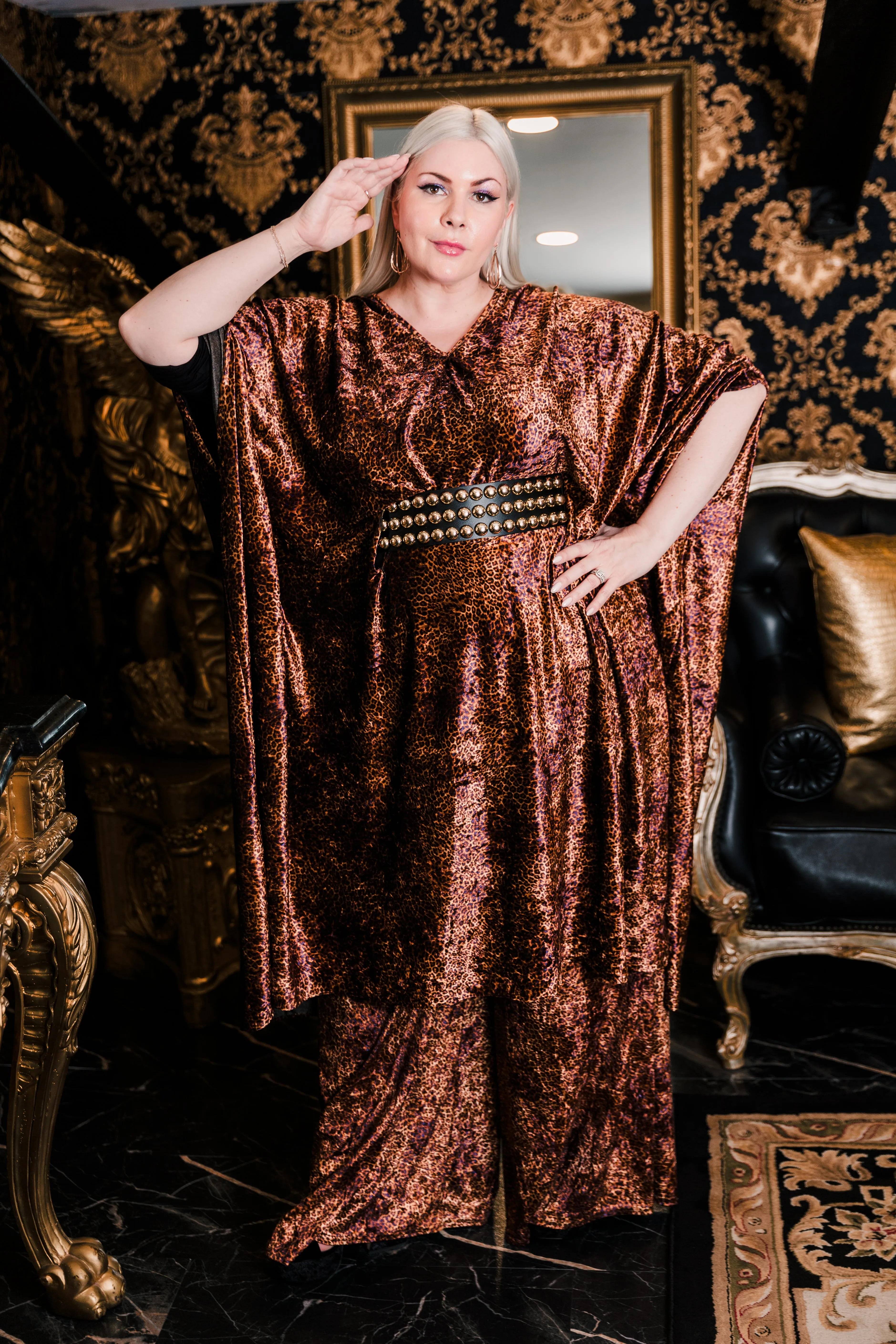 Kaftan in "Mini Leopard Velvet" (Midi)