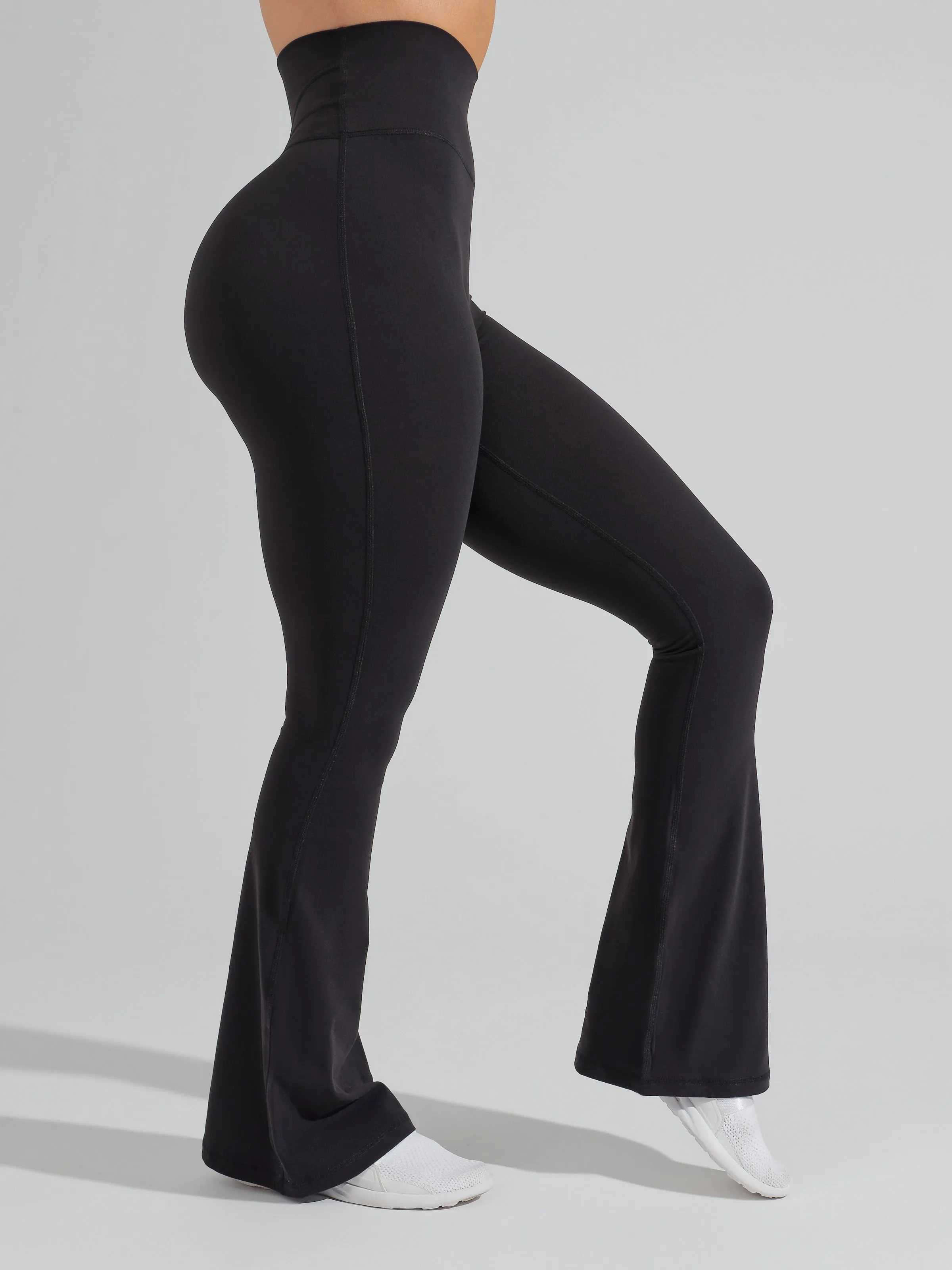 Legacy Flare Legging - Onyx Black