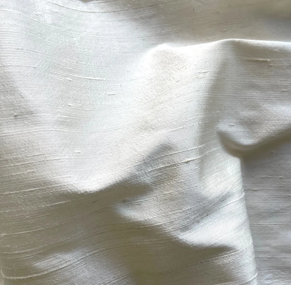 Light Ivory Silk Dupioni (Made in India)