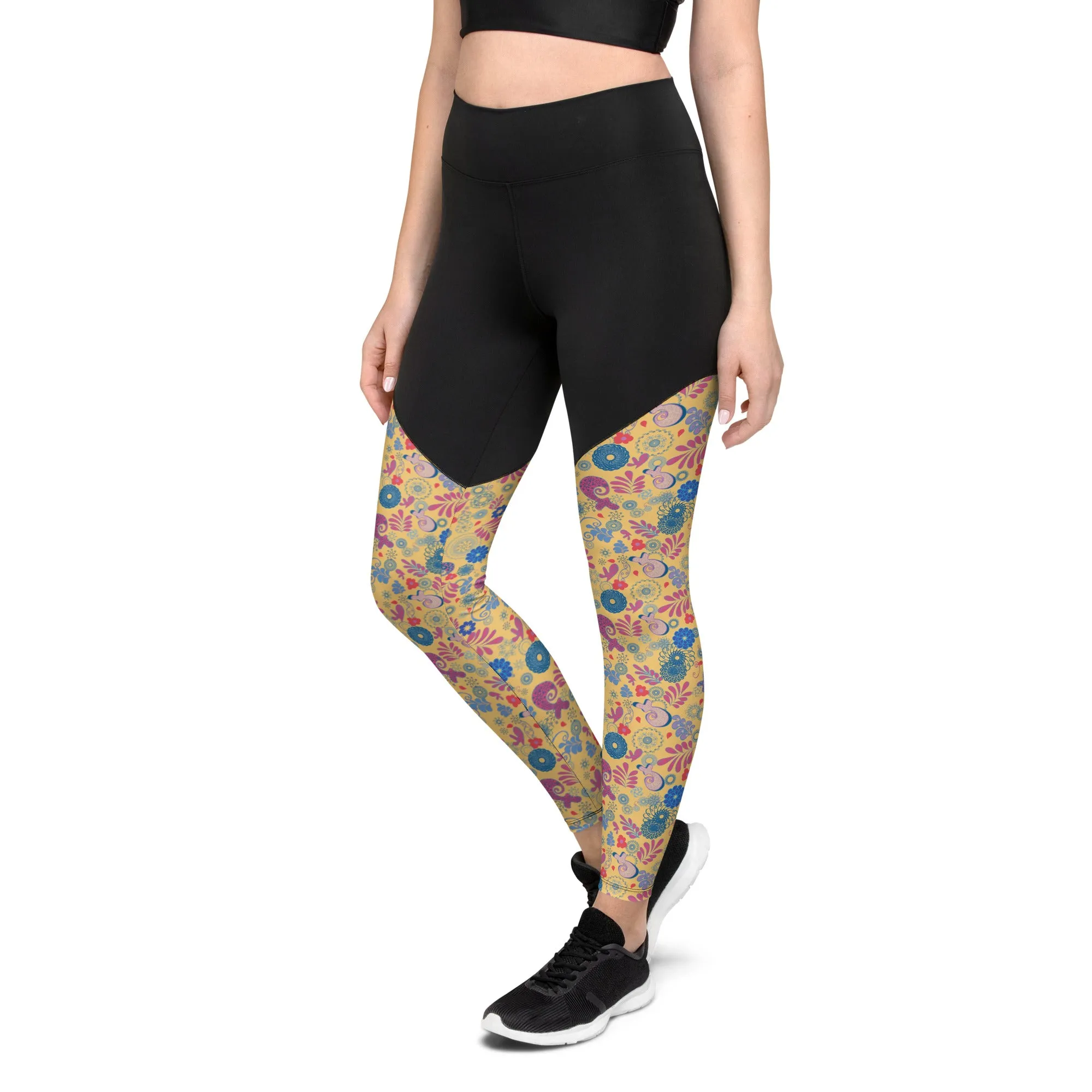 Mint Buds in a field o beigie Sports Leggings