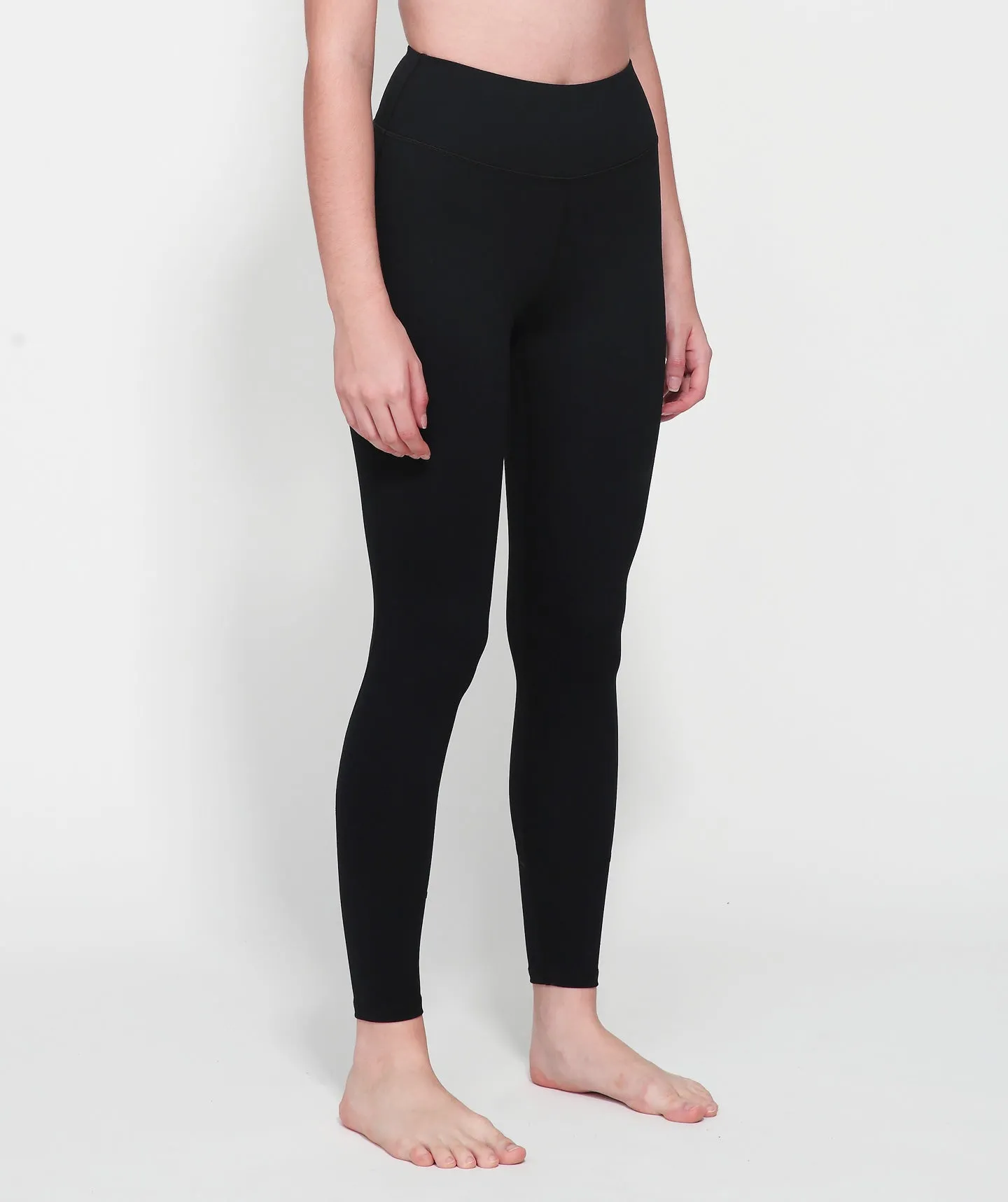 Misty Leggings Mid Waist in Coal Black