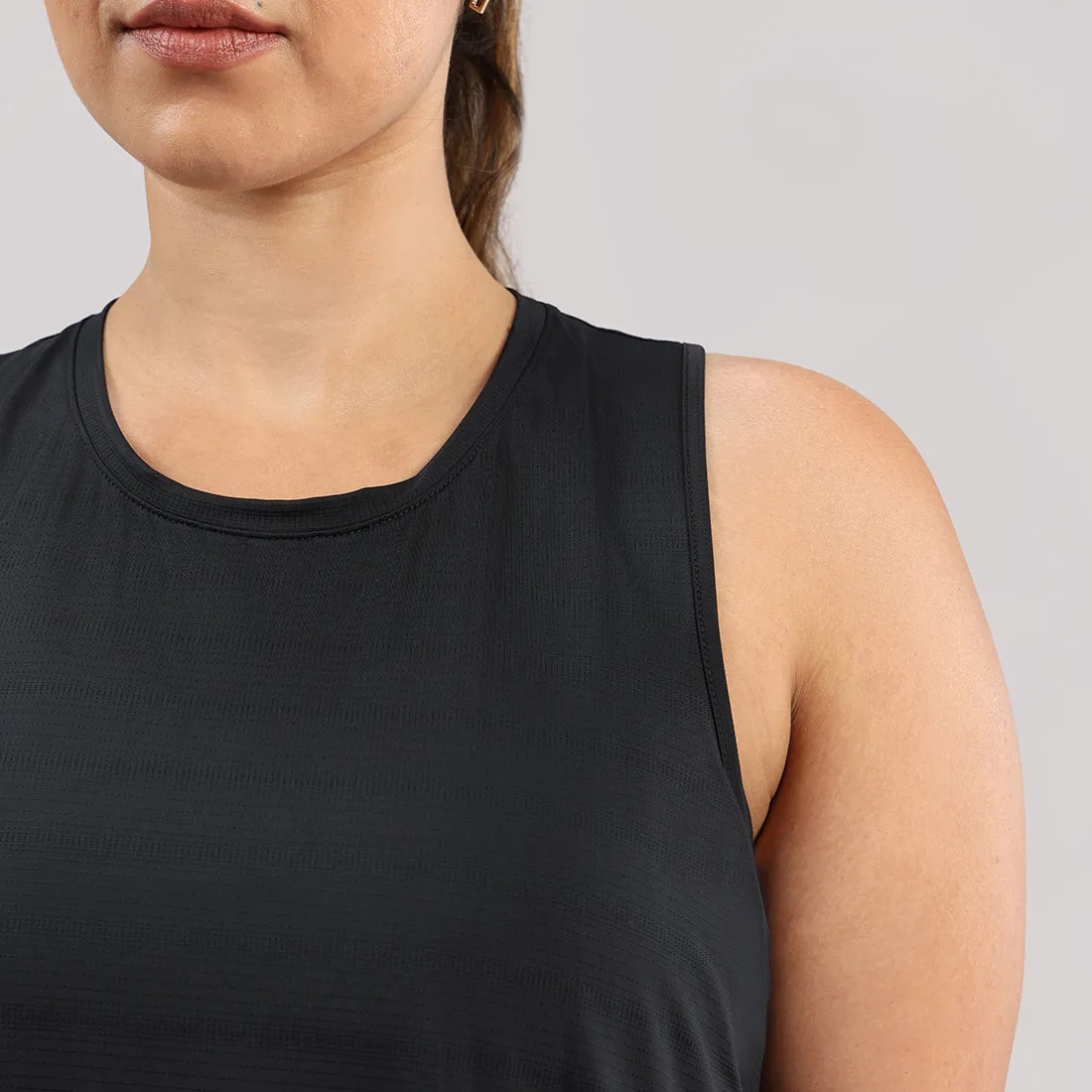 Most Breathable - Overlapped Mesh Tank