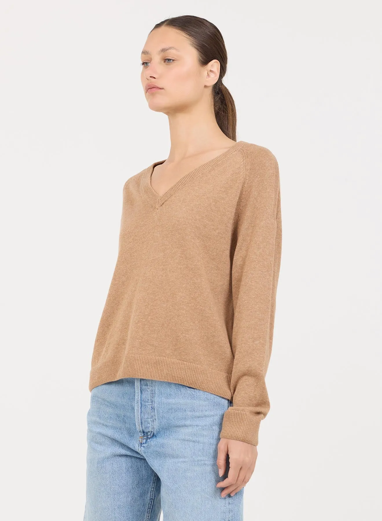 Sloane Linen Vneck - Fawn